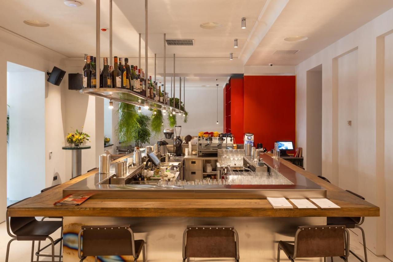 Brik Hotel โอเดสซา ภายนอก รูปภาพ